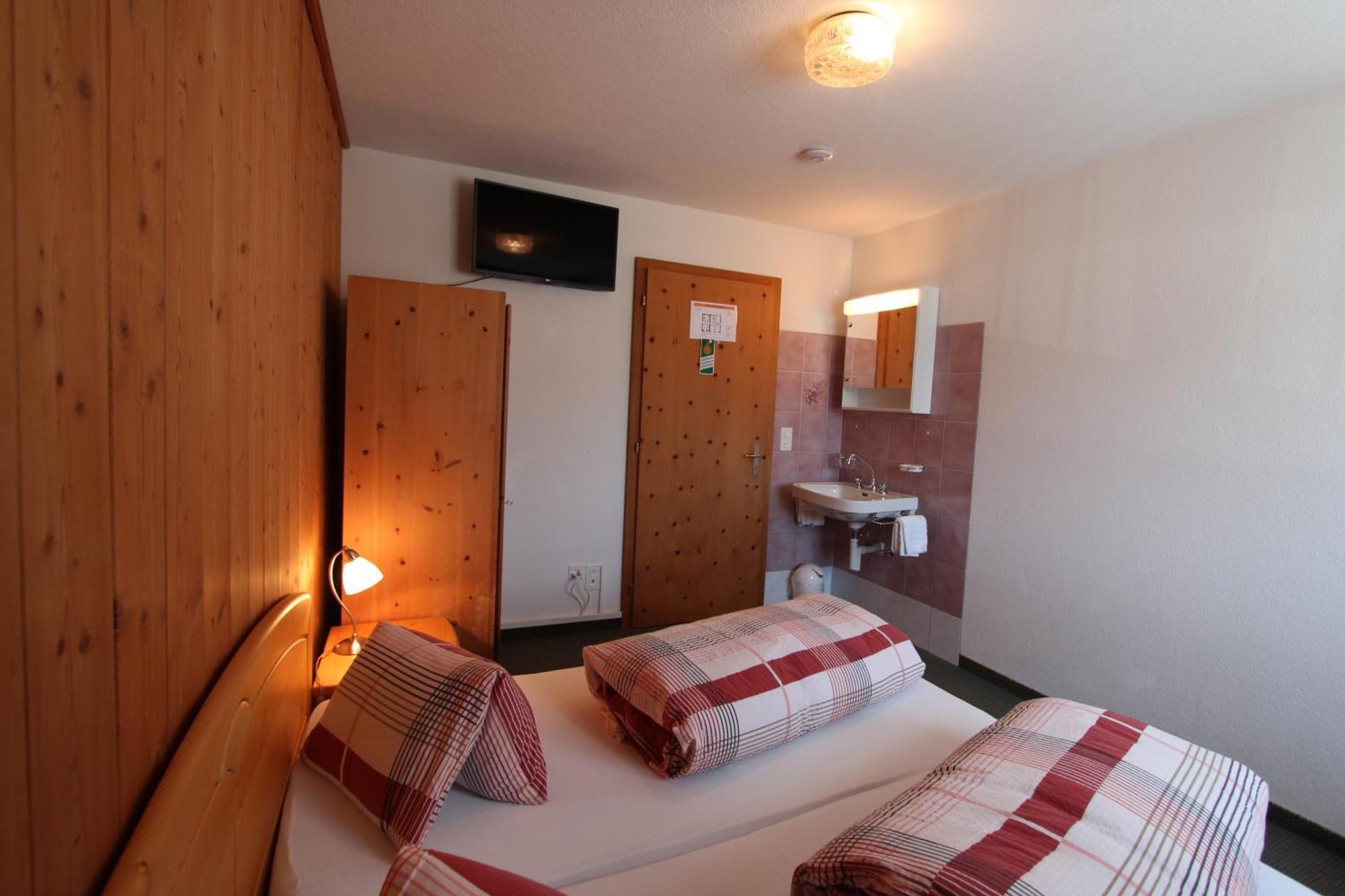 Hotel Al Rom Tschierv Δωμάτιο φωτογραφία