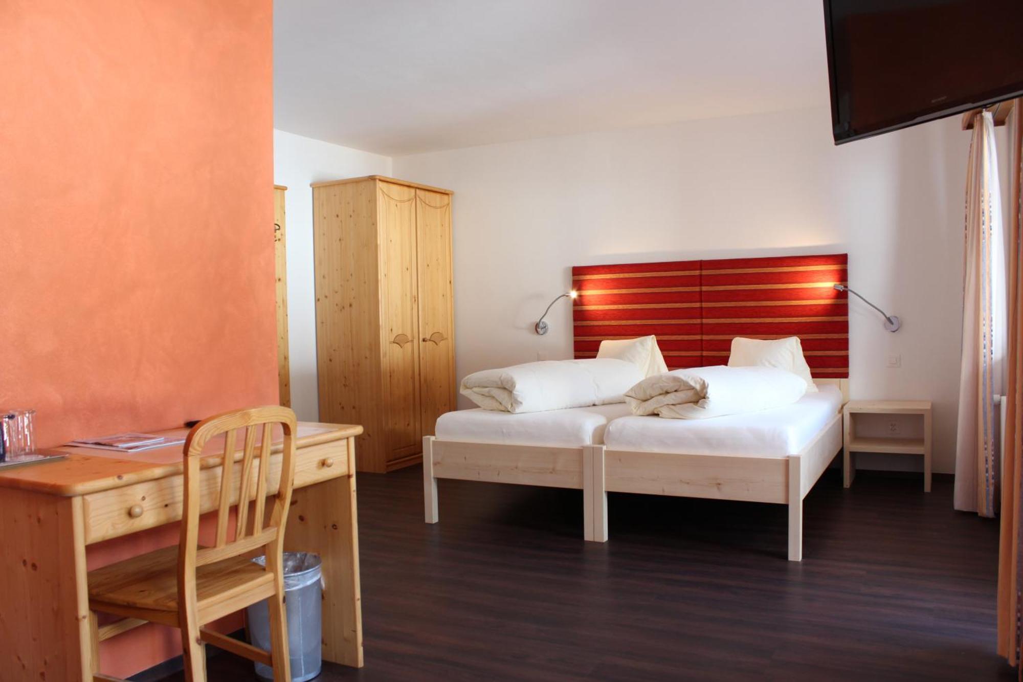 Hotel Al Rom Tschierv Δωμάτιο φωτογραφία