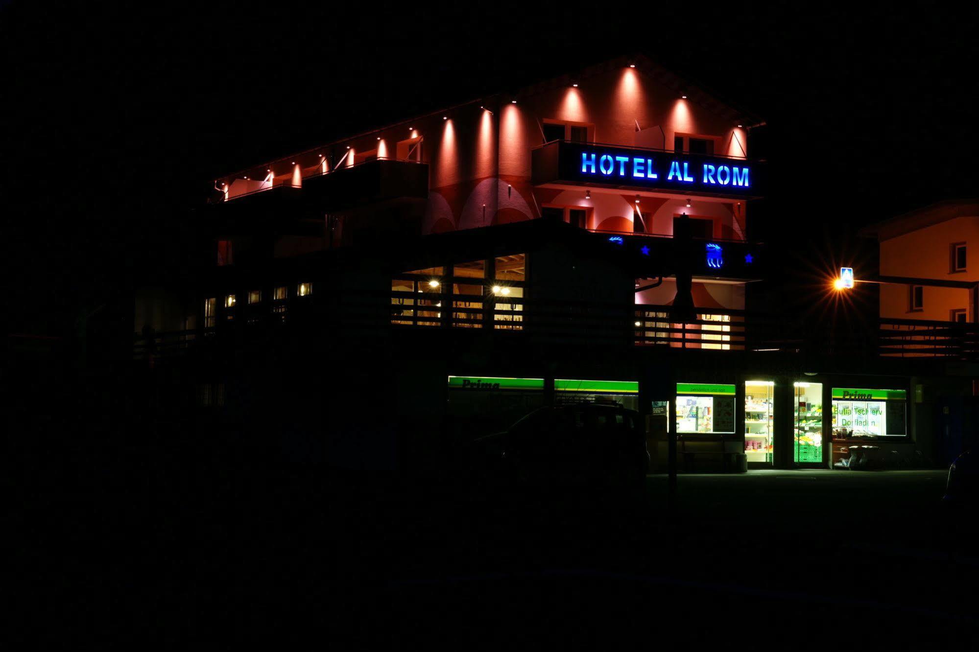Hotel Al Rom Tschierv Εξωτερικό φωτογραφία