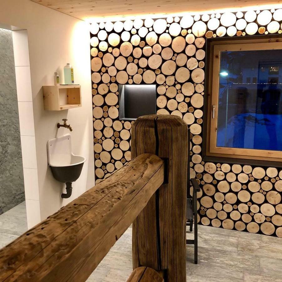 Hotel Al Rom Tschierv Εξωτερικό φωτογραφία